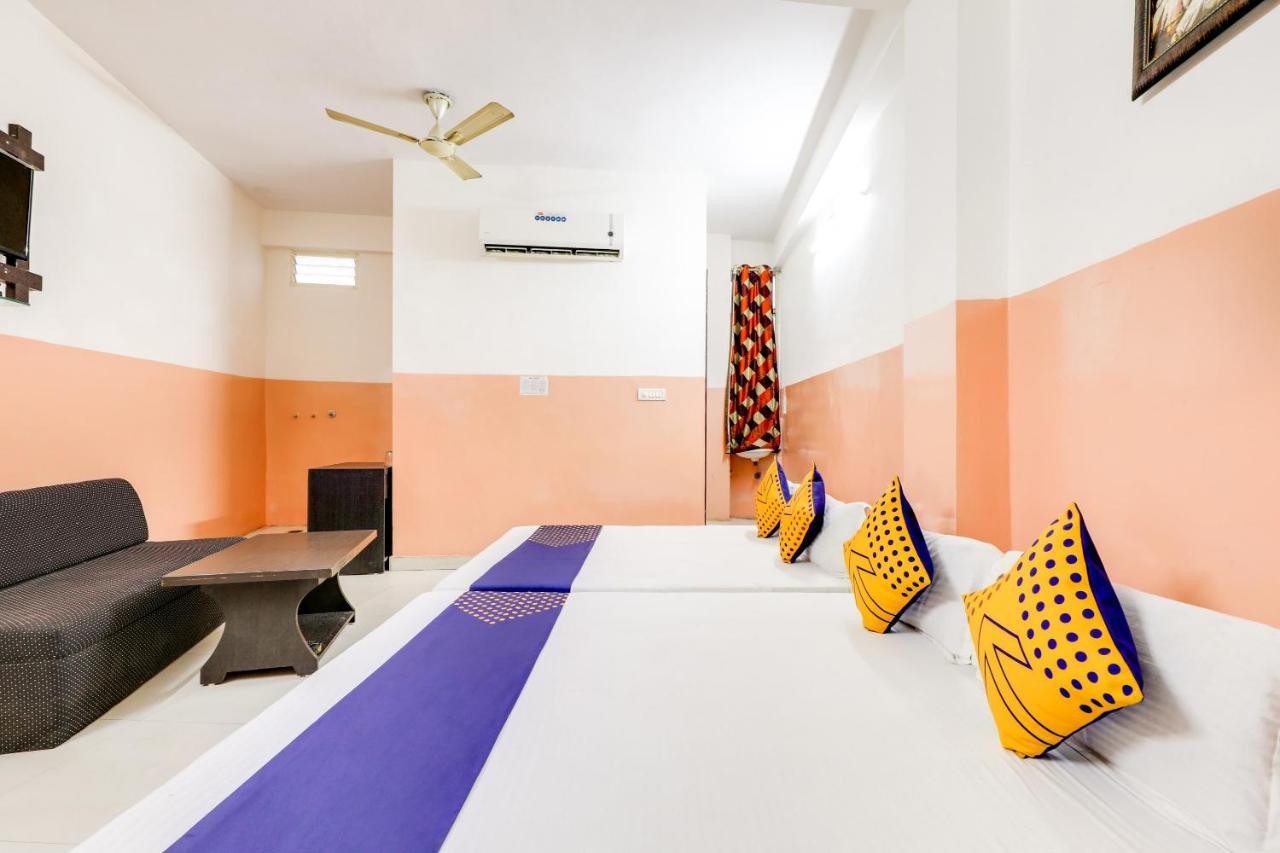 Spot On 68590 Hotel Jagdamba Palace Bhopal Buitenkant foto